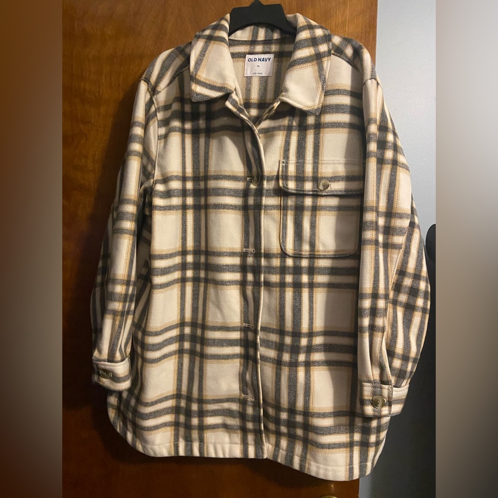Old Navy Cream Plaid Utility Shacket with Gray & Tan Accents